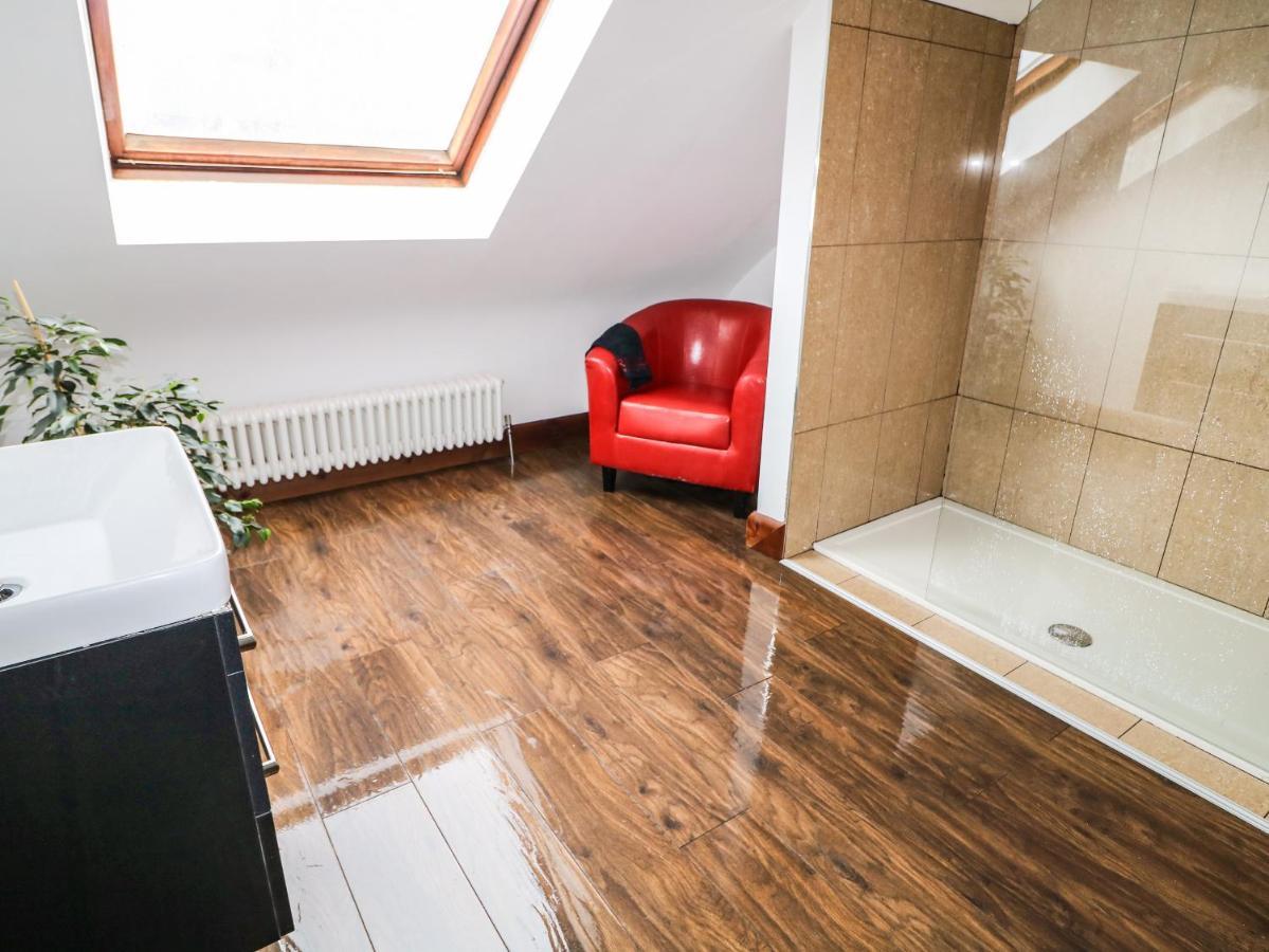 The Upper Room Ballymena Ngoại thất bức ảnh
